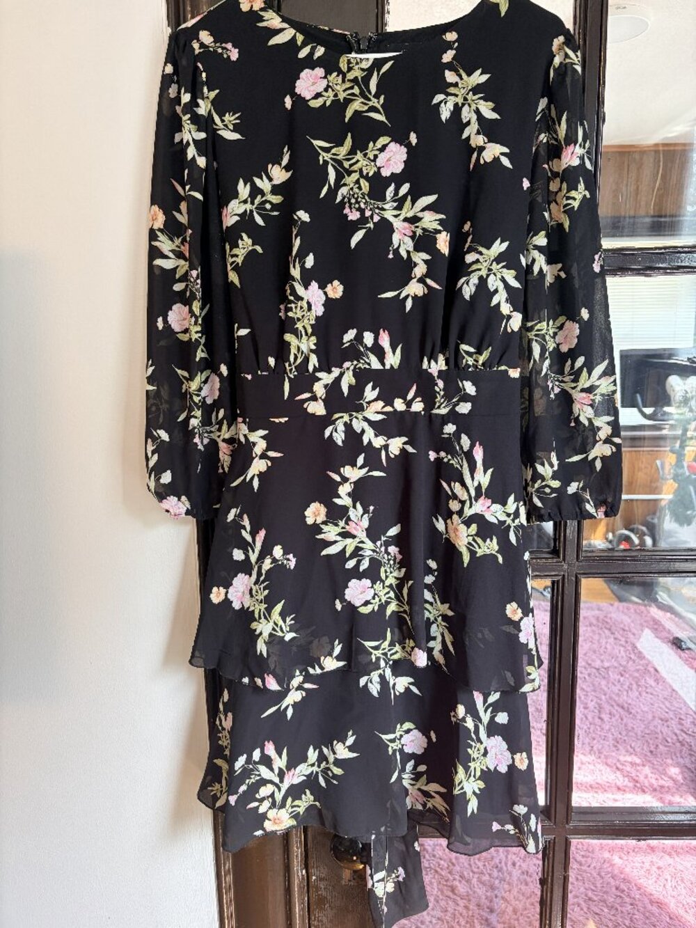 Forever 21+ Black Floral Tiered Dress Size 2X / 22